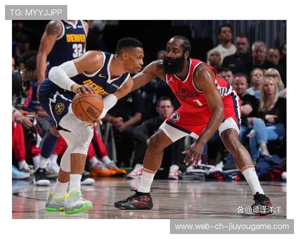 伦纳德中投冷静命中，让对手防线彻底崩开